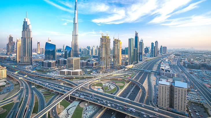 5 Compelling Reasons to Choose Dubai as Your Business Hub